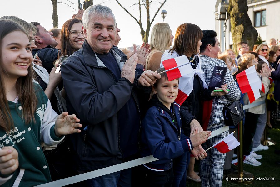 02_20230421_Andrzej_Duda_Pajeczno_Spotkanie_Mieszkancy_PK1_4002.jpg