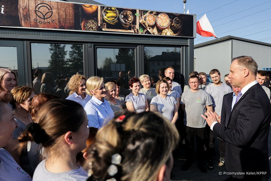 12_20230421_Andrzej_Duda_Chelm_Zaklad_Prod_Moryn_PK1_3466.jpg