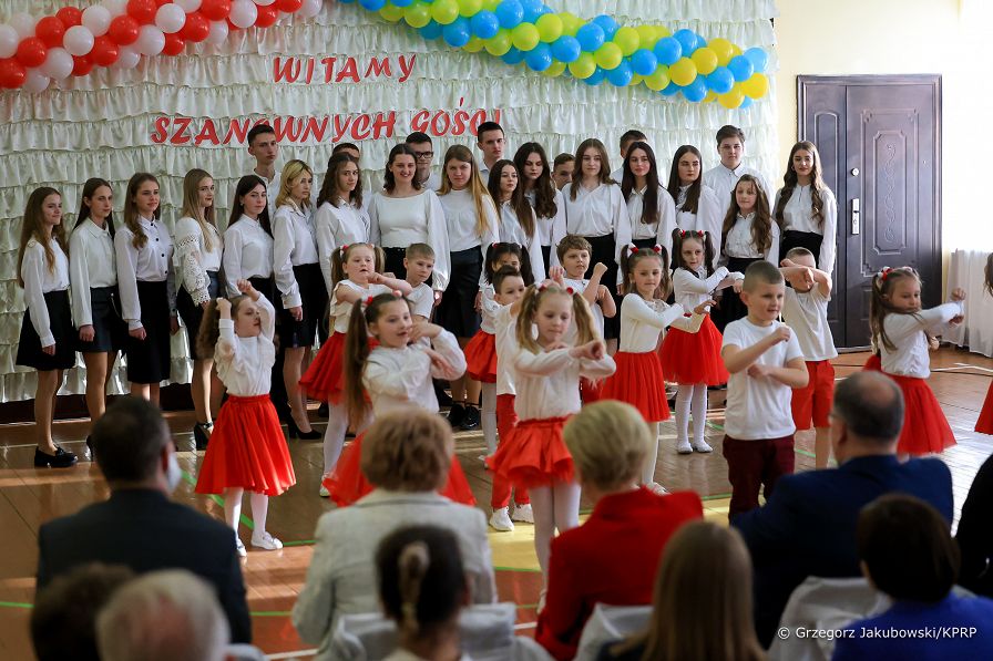 11_20230421_Agata_kornhauser_Duda_Ukraina_Szkola_Srednia_GJA_9601.jpg