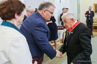 02__Andrzej_Dera_odznacznia_dla_zasluzonych_20230424_PK1_7941.jpg