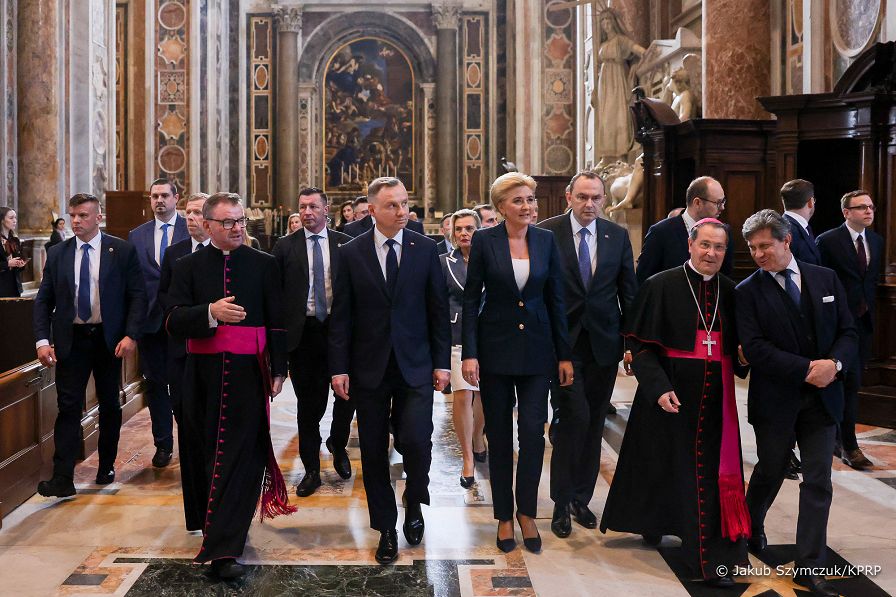 04__Andrzej_Agata_Duda_Watykan_20230403_IMGM8948.jpg