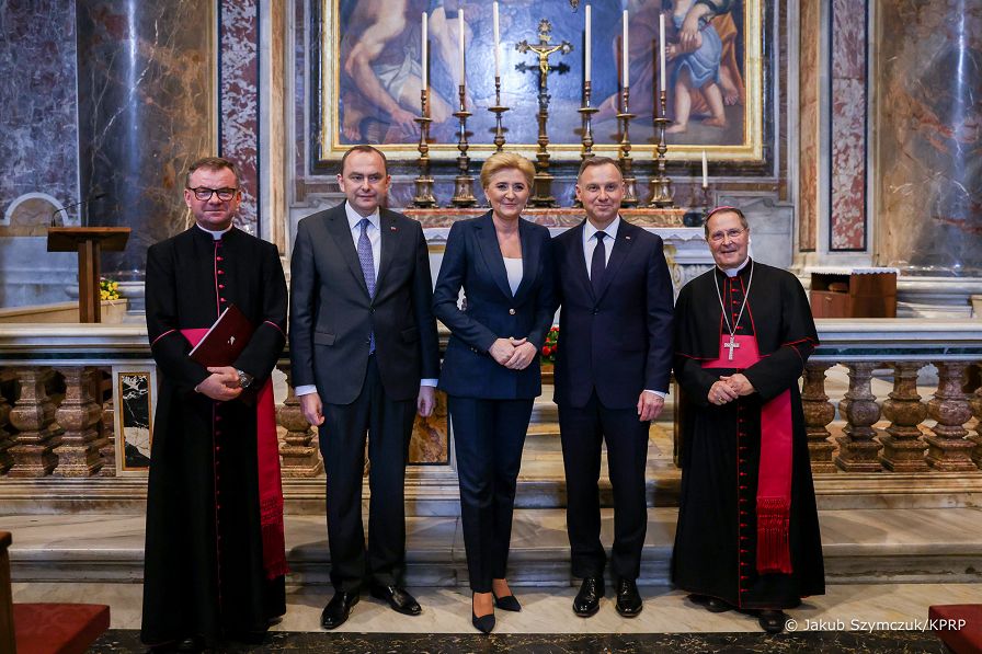 09__Andrzej_Agata_Duda_Watykan_20230403_IMGM9122.jpg