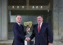 22__Andrzej_Agata_Duda_Przekazanie_Ognia_Pokoju_Rzym_20230403_IMGM9573.jpg