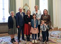 010_20230404_Agata_Kornhauser_Duda_Spotkanie_Rodzina_Holden_GJA_3925.jpg