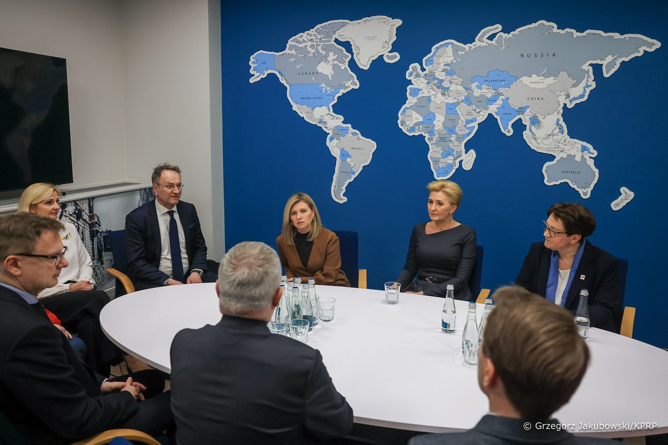 011_20230405_Agata_Kornhauser_Duda_Olena_Zelenska_Centrum_Pomocy_Migrantom_GJA_6028.jpg