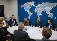 011_20230405_Agata_Kornhauser_Duda_Olena_Zelenska_Centrum_Pomocy_Migrantom_GJA_6028.jpg