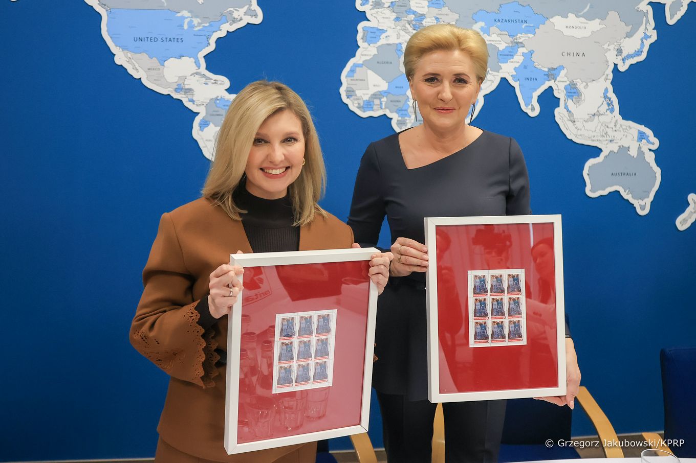 012_20230405_Agata_Kornhauser_Duda_Olena_Zelenska_Centrum_Pomocy_Migrantom_GJA_6111.jpg