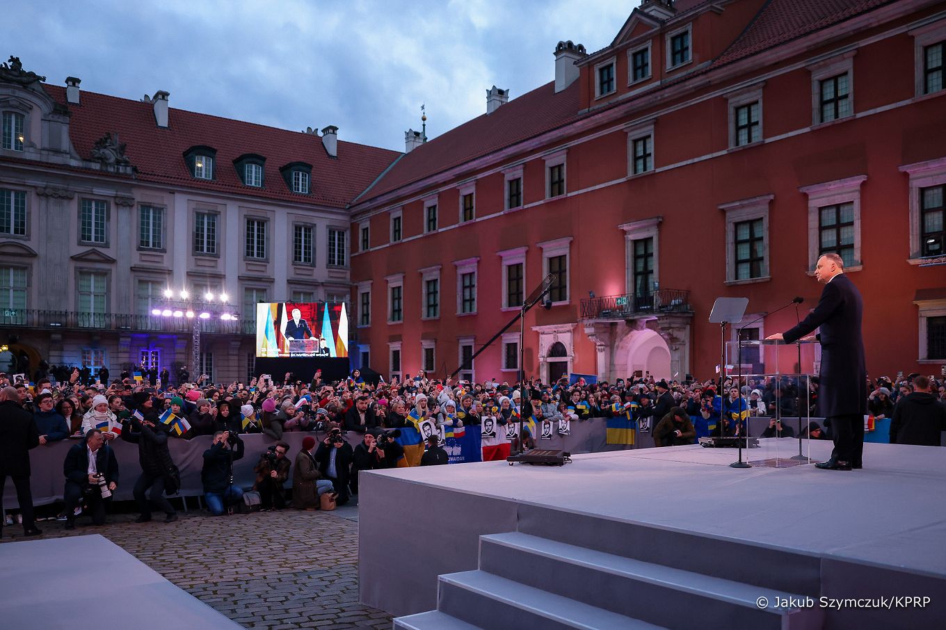 033 11__Andrzej_Agata_Duda_Wolodymyr_przemowienie-Zamek_Krolewski_20230405_IMGM1390.JPG