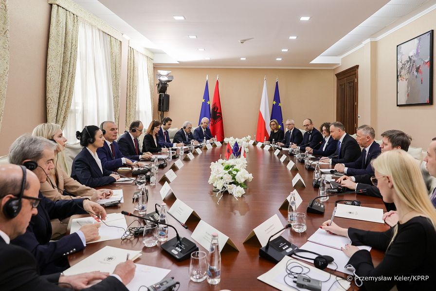 24__Andrzej_Duda_rozmowy_plenarne_Albania_20230511_PK1_6762.jpg