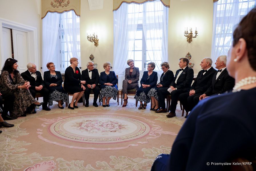 004_20230512_Agata_Kornhauser_Duda_Spotkanie_Podopieczni_Domu_Senior_PK1_1697.jpg