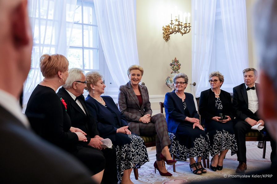 003_20230512_Agata_Kornhauser_Duda_Spotkanie_Podopieczni_Domu_Senior_PK1_1319.jpg