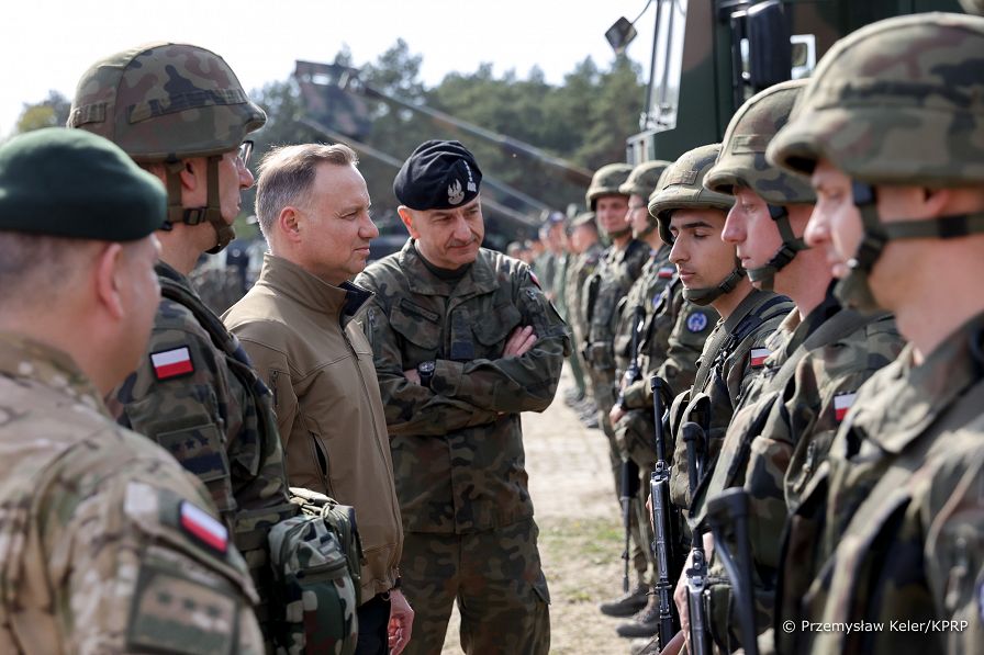 17__Andrzej_Duda_cwiczenia_Anakonda_20230513_PK1_4068.jpg