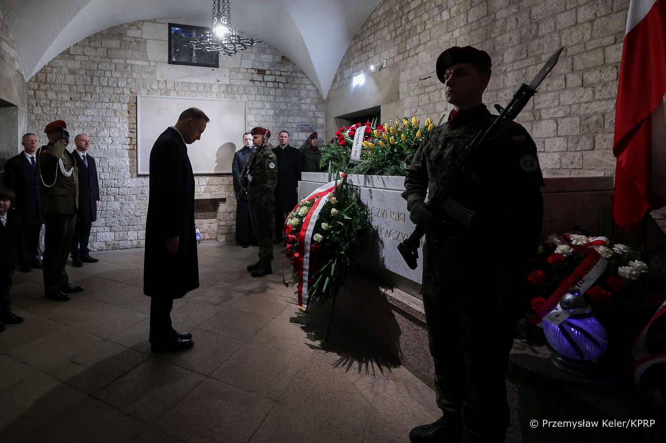 059_05__Andrzej_Duda_13_rocznica_katastrofy_smolenskiej_Krakow_20230410_PK2_6832.jpg
