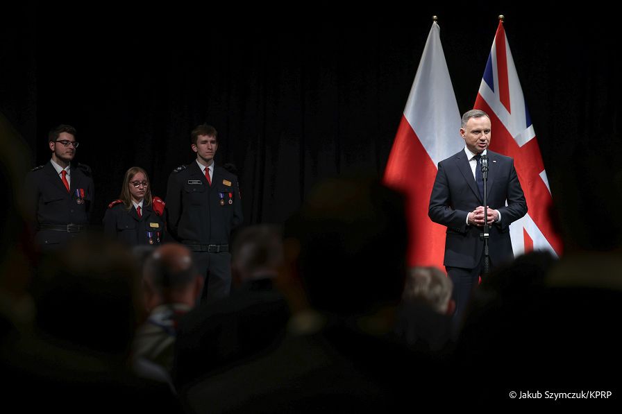 08_Prezydent_Andrzej_Duda_spotkanie_z_Polonia_20230523JSZ_7500.jpg