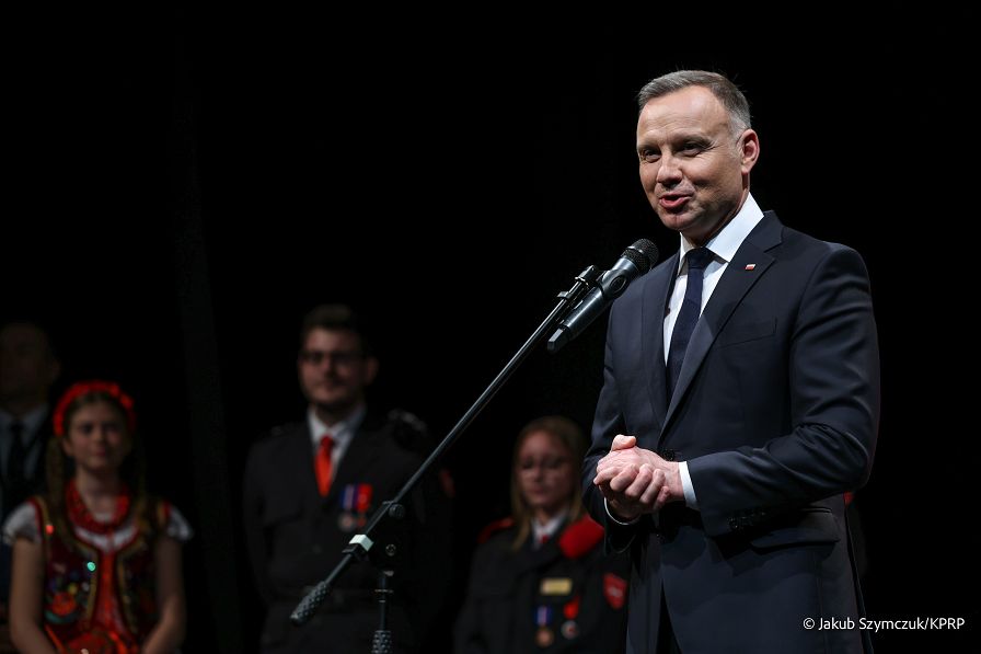 07_Prezydent_Andrzej_Duda_spotkanie_z_Polonia_20230523JSZ_7486.jpg