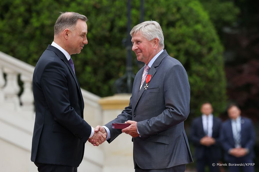 002_20230525_Andrzej_Duda_Dzien_Samorzadu_Odznaczenia_MB2_9268.jpg