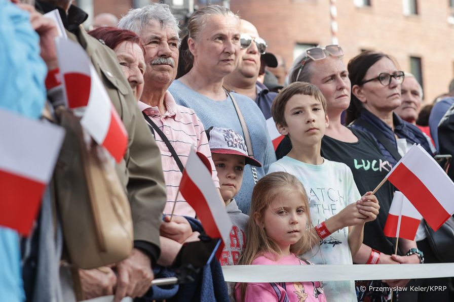 23_Andrzej_Duda_spotkanie_mieszkancy_20230529_PK2_4802.jpg