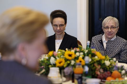 009_20230509_Agata_Kornhauser_Duda_Zgromadzenie_Siostr_Sluzebnic_Matki_Dobrego_Pasterza_GJB_1847.jpg
