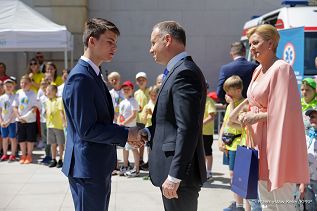 04_Para_Prezydencka_ bezpieczne_wakacje_20230601_PK1_2720.jpg