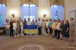 06_Agata_Kornhauser_Duda_spotkanie_z_ ukrainskimi_medykami_20230615_GJB_9146.jpg