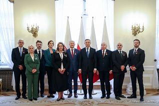 006_20230615_Andrzej_Duda_Odznaczenia_Polfa_Tarchomin_JSZ_0324.jpg