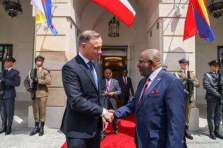 007_20230615_Andrzej_Duda_Spotkanie_Panstwo_Komory_JSZ_0566.jpg