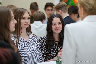 08_Agata_Kornhauser_Duda_spotkanie_z_licealistami_z_Warszawy_20230616_PK2_1746.jpg