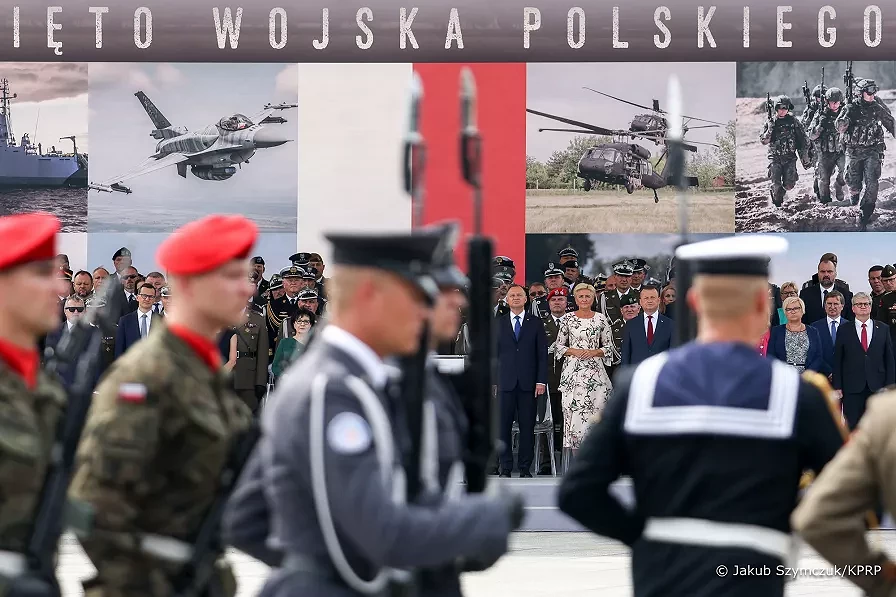 17__Andrzej_Duda_Swieto_Wojska_Polskiego_przemowienie_20220815_JSZ_1758.webp [66.62 KB]