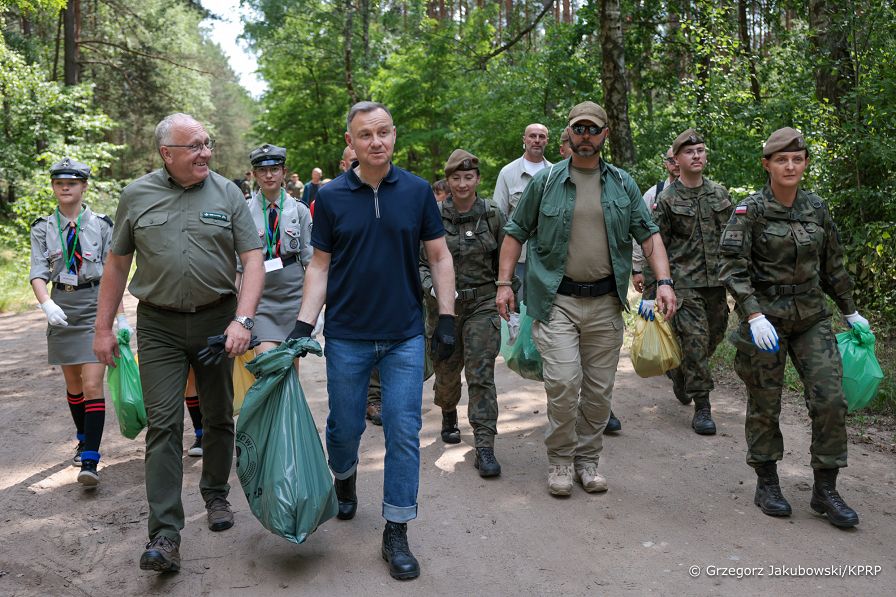 04_Para_Prezydencka_akcja_SprzataMY20230620GJB_9548.jpg