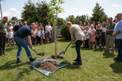 11_Para_Prezydencka_akcja_SprzataMY20230620GJB_9220.jpg