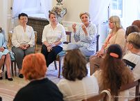 04_Agata_Kornhauser_Duda_z_ukrainskimi_ specjalistami_ ds_zdrowia_20230621_GJA_2583.jpg
