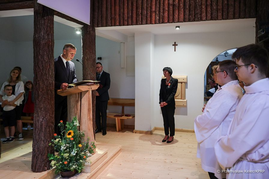 004_20230623_Piotr_Cwik_Odznaczenie_Szkola_Laski_PK1_5170.jpg