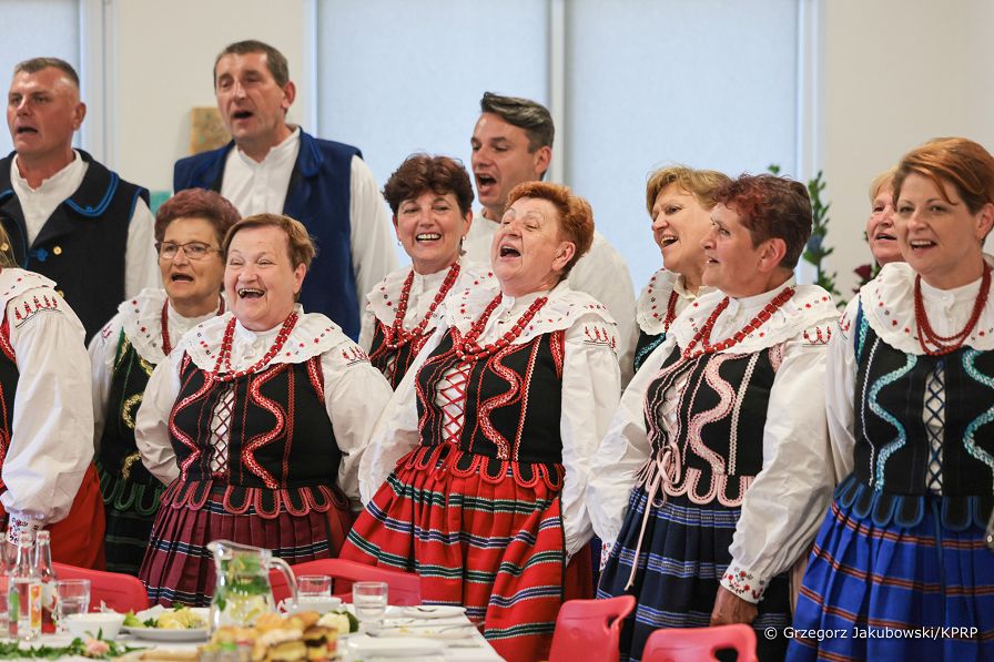 14_Agata_Kornhauser_Duda_Koło_Gospodyń_ Wiejskich_Zagrody_20230626_GJB_5196.jpg