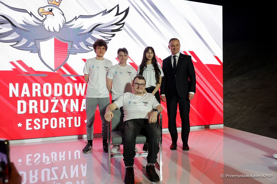 03__Andrzej_Duda_Mistrzostwa_Europy_esport_Katowice_20230630_PK1_1707.jpg
