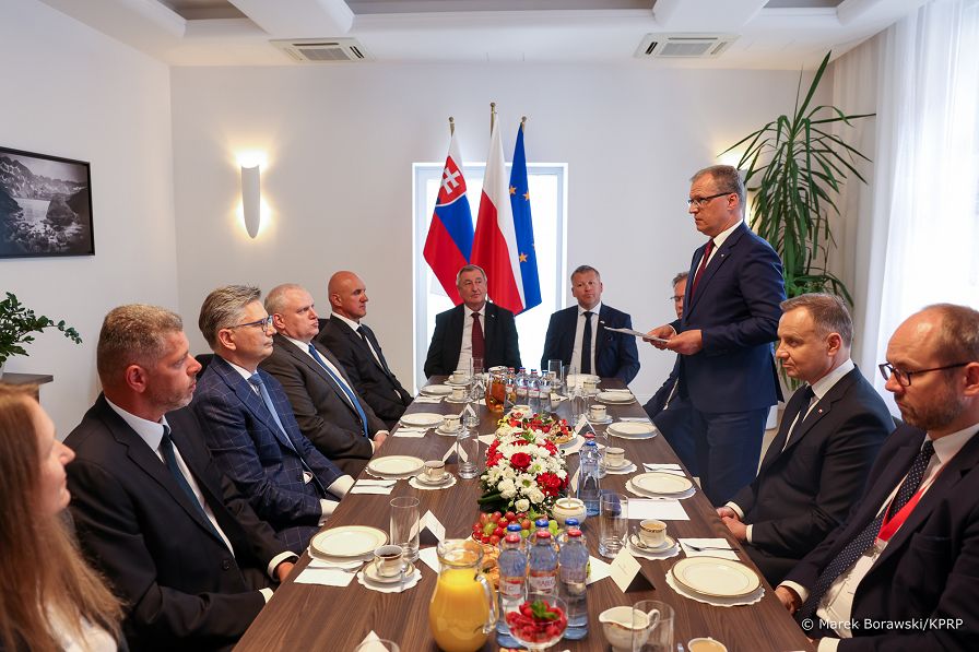 003_20230606_Andrzej_Duda_Bratyslawa_Ambasada_RP_MB1_0495.jpg