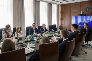 02_Posiedzenie_Rady_ds_Mlodziezy_NRR_20230606_PK1_4140.jpg