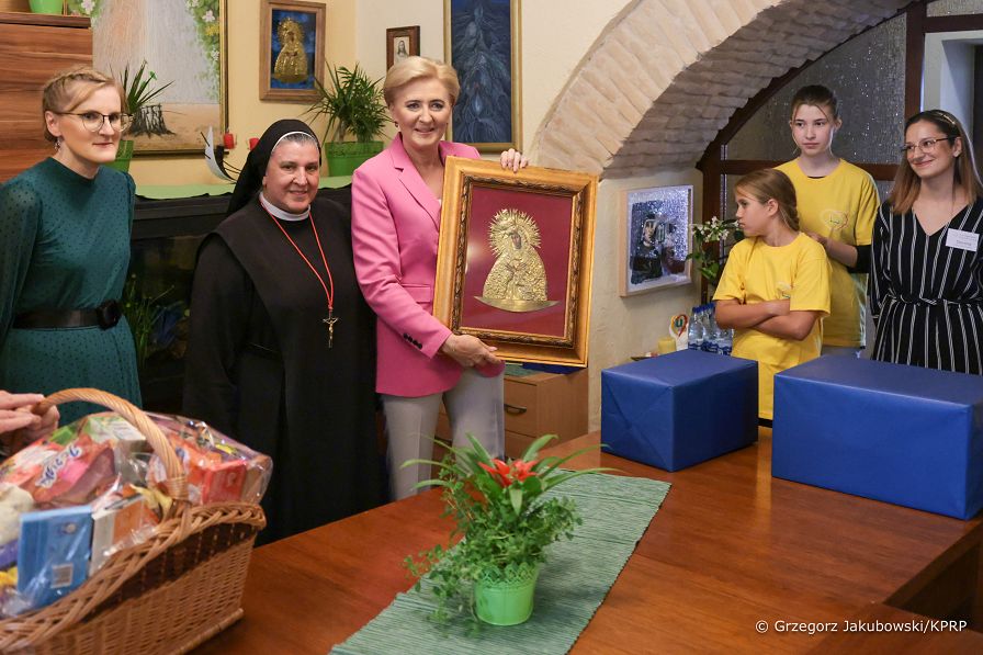 21_Agata_Kornhauser_Duda_hospicjum_ks_Michala_Sopocki_20230711_GJB_7262.jpg