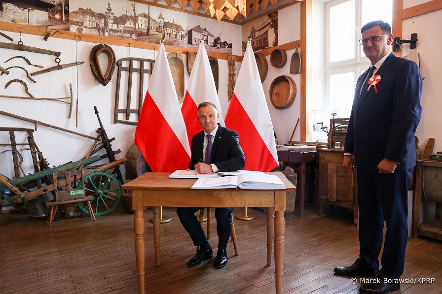 02_Andrzej_Duda_ uroczystosci_pacyfikacji_Sulkowic_Harbutowic_20230714_MB1_9964_.jpg