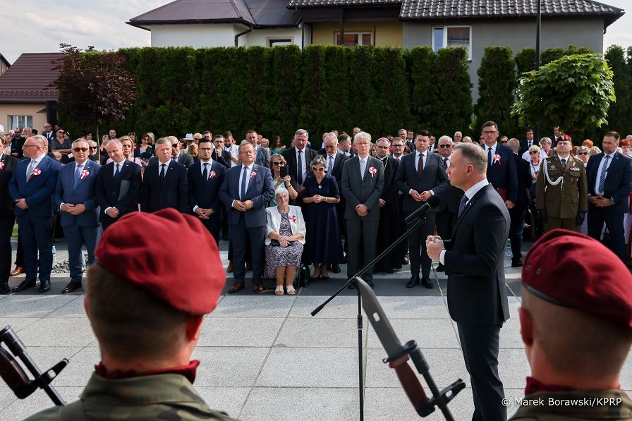 11_Andrzej_Duda_ uroczystosci_pacyfikacji_Sulkowic_Harbutowic_20230714_MB1_0169_.jpg