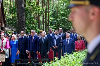 05_PAD_Prezydent_Litwy_Pszczelnik_20230716_MB1_1131.jpg