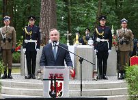 06_PAD_Prezydent_Litwy_Pszczelnik_20230716_MB2_9463.jpg