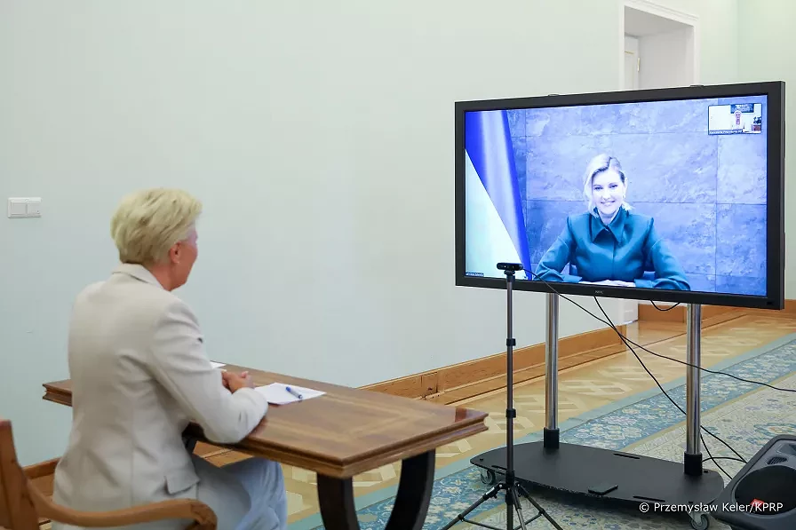 rozmowa on line ołena.webp [40.06 KB]
