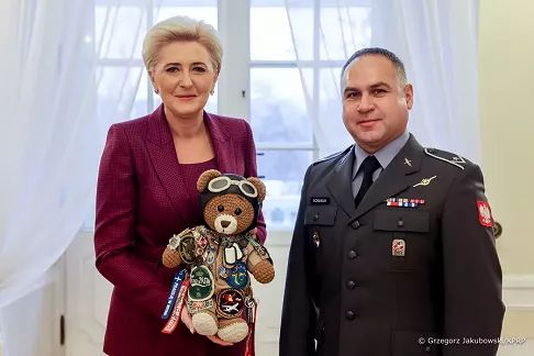 air teddy bear 1.webp