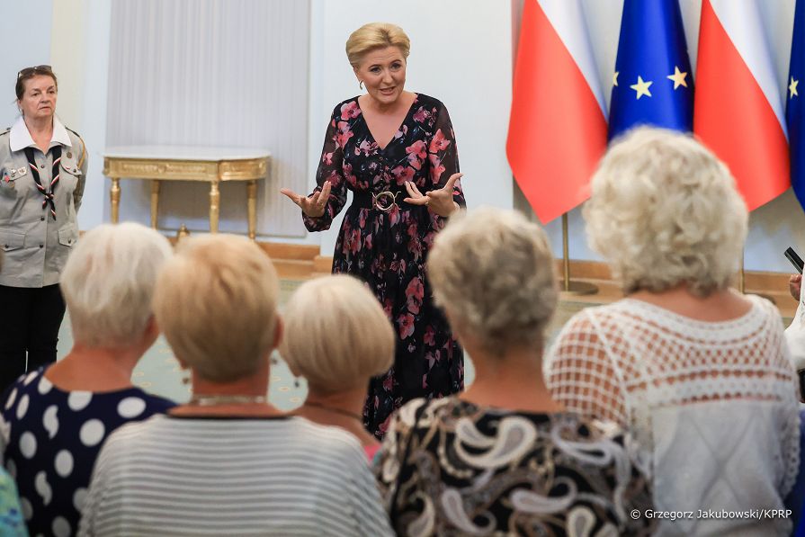 03__Agata_Kornhauser_Duda_seniorzy_Kazimierzowski_Uniwersytet_Trzeciego_Wieku_20230703_GJA_9747.jpg