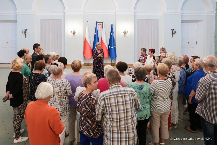01__Agata_Kornhauser_Duda_seniorzy_Kazimierzowski_Uniwersytet_Trzeciego_Wieku_20230703_GJB_1274.jpg
