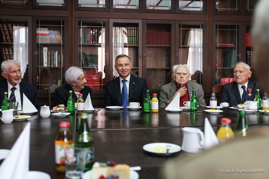 23_Prezydent_Andrzej_Duda_79_rocznica_Powstania_Warszawskiego_20230730_JSZ_8249.jpg
