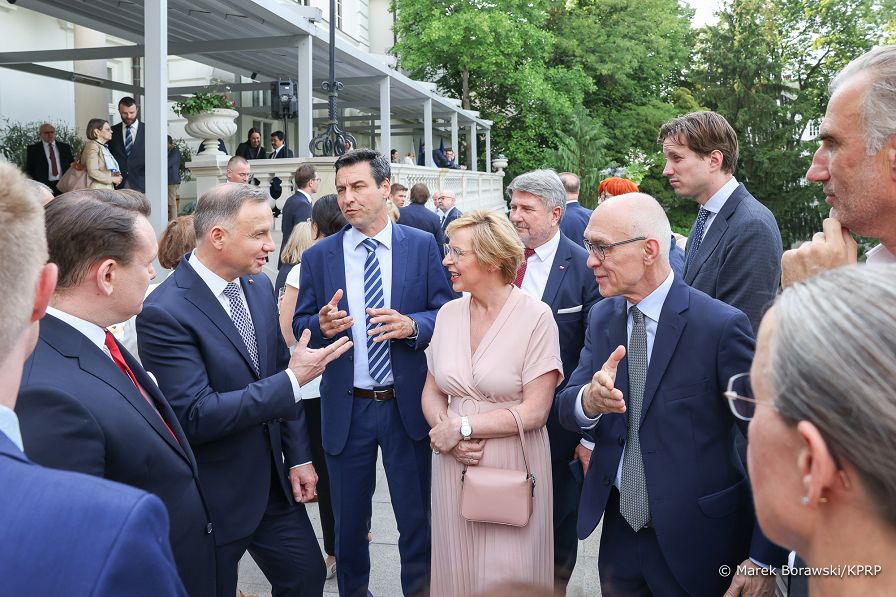 10__Andrzej_Duda_europarlamentarzysci_Grupa_Europejskich_Konserwatystow_Reformatorow_20230704_MB1_4326.jpg
