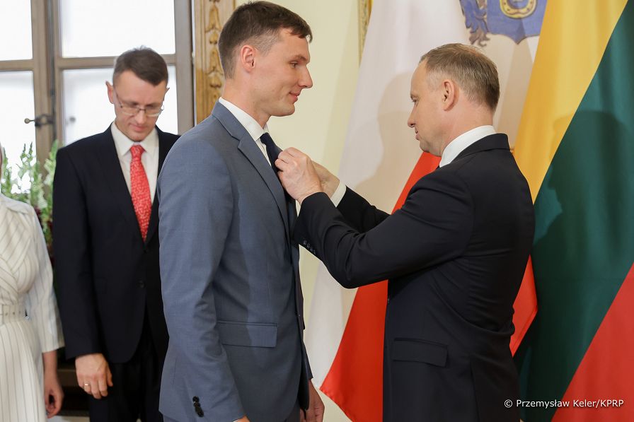 08__Andrzej_Agata_Duda_spotkanie_Polacy_Wilno_20230706_PK1_0050.jpg