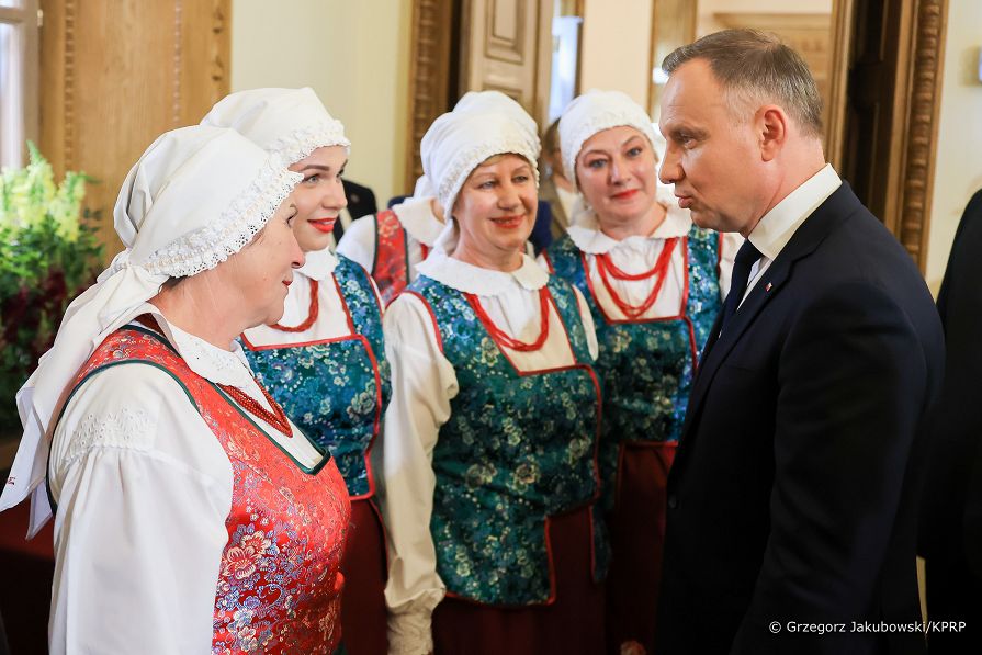 17__Andrzej_Agata_Duda_spotkanie_Polacy_Wilno_20230706_GJA_3609.jpg