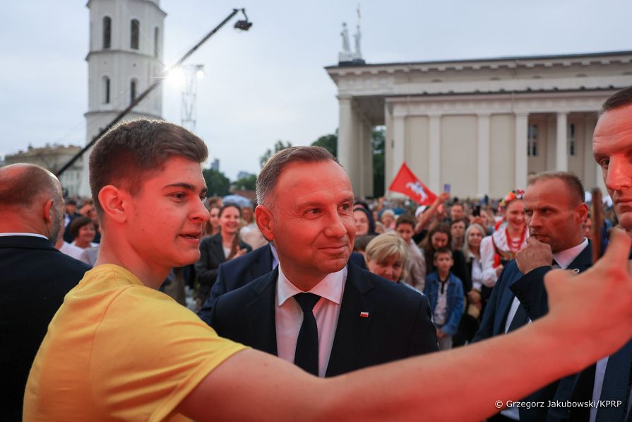 36__Andrzej_Agata_Duda_hymn_Litwy_Wilno_20230706_GJA_3918.jpg
